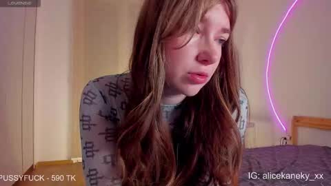 Alice 19 Kaneky 19 online show from March 13, 6:58 pm