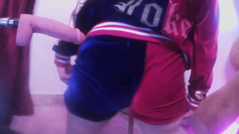 Snapshot of alicekingdom chatting on November 2, 1:52 am Alicekingdom online show from November 2, 1:52 am