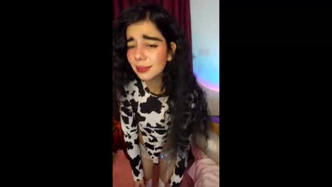 Alicekingdom online show from February 10, 12:15 am