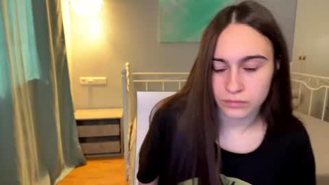 alicekollt online show from June 26, 1:26 pm