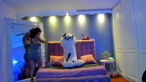 Alice online show from March 22, 2:09 pm