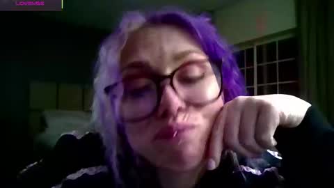 Snapshot of aliceliddell710 chatting on April 12, 7:24 am Alice Liddell online show from April 12, 7:24 am