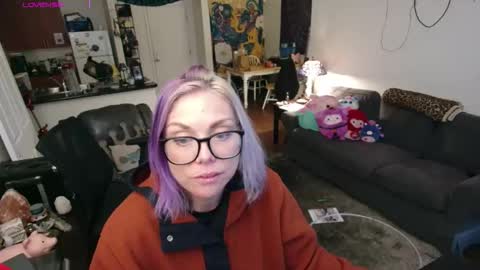 Snapshot of aliceliddell710 chatting on May 1, 11:20 pm Alice Liddell online show from May 1, 11:20 pm