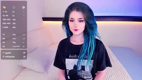 Snapshot of alicentity chatting on March 7, 6:54 am Alice online show from March 7, 6:54 am