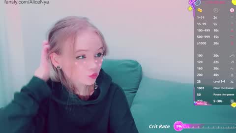 Alice online show from November 23, 3:39 am