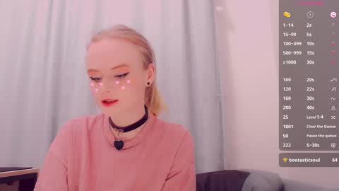 Snapshot of alicenya chatting on March 5, 3:13 am Alice online show from March 5, 3:13 am