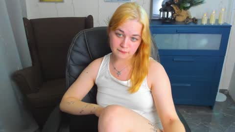 Snapshot of alicepopsy chatting on January 20, 3:26 am Alice online show from January 20, 3:26 am