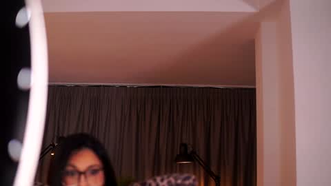 Alice online show from December 20, 5:57 am