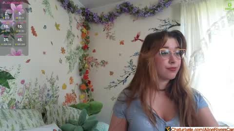 Snapshot of aliceriverscam chatting on April 26, 4:15 pm Alice Rivers ---- Enter my public Discord- online show from April 26, 4:15 pm