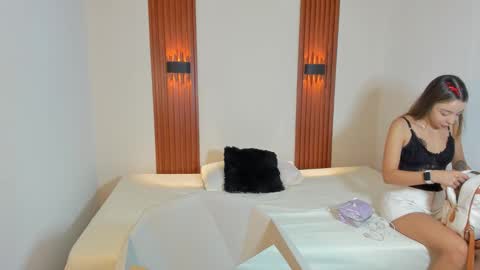 AliceRoss online show from November 29, 8:12 pm