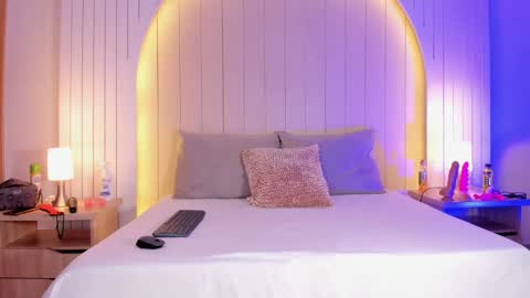 ALICE online show from December 15, 11:25 am