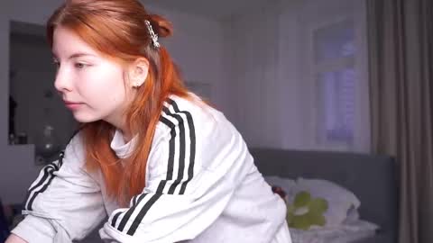 Alice online show from December 1, 5:01 am