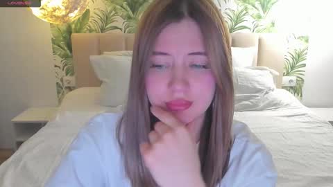 Snapshot of alicetuker chatting on March 12, 5:30 pm Alice online show from March 12, 5:30 pm