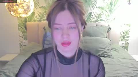 Snapshot of alicetuker chatting on March 26, 3:17 pm Alice online show from March 26, 3:17 pm