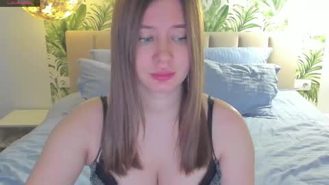 Alice online show from May 11, 3:07 pm