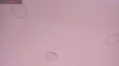Snapshot of aliceveraa_ chatting on February 13, 9:17 pm Alice Vera online show from February 13, 9:17 pm