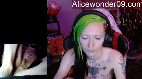 Alice online show from February 15, 8:35 am