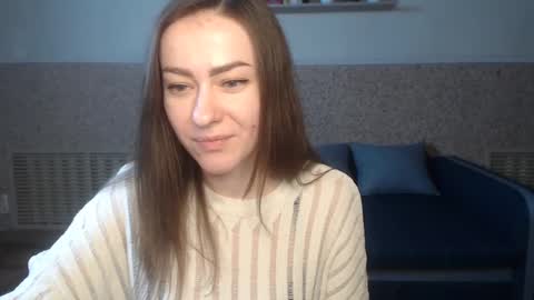 Snapshot of alicewonderful22 chatting on January 19, 9:22 am Alice online show from January 19, 9:22 am