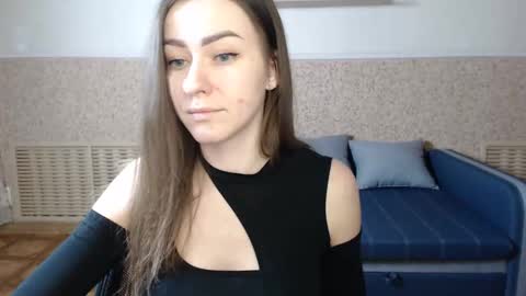 Snapshot of alicewonderful22 chatting on January 23, 10:01 am Alice online show from January 23, 10:01 am
