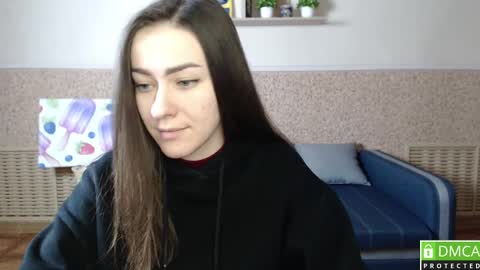 Snapshot of alicewonderful22 chatting on February 27, 4:10 pm Alice online show from February 27, 4:10 pm