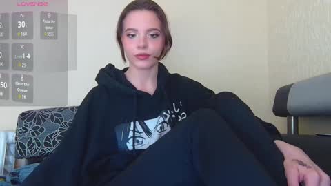 AliceWoolfy online show from January 19, 12:50 pm