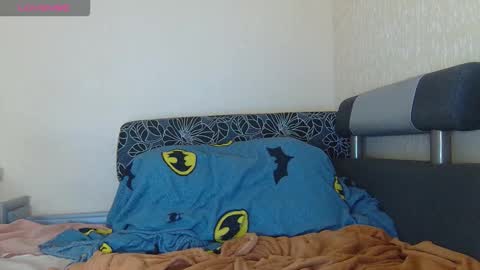 AliceWoolfy online show from September 21, 9:16 pm