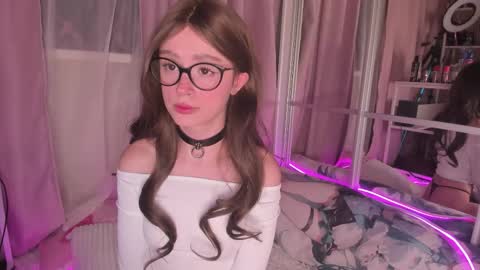 from wonderland online show from January 8, 3:25 pm