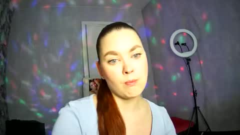 Snapshot of alicexfresh chatting on February 10, 4:27 am AlicexFresh online show from February 10, 4:27 am