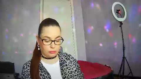 Snapshot of alicexfresh chatting on April 1, 8:04 am AlicexFresh online show from April 1, 8:04 am