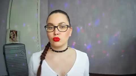 Snapshot of alicexfresh chatting on April 2, 11:19 am AlicexFresh online show from April 2, 11:19 am