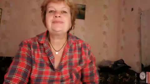 Snapshot of alicexmistress chatting on October 24, 11:17 am Alicexmistress online show from October 24, 11:17 am