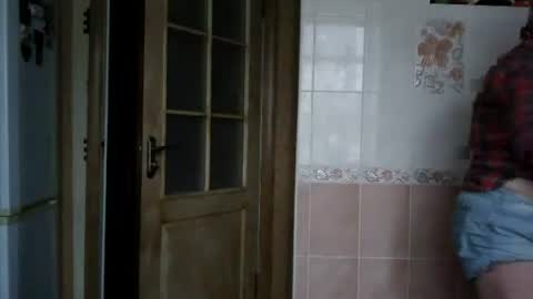 Alicexmistress online show from January 9, 7:55 am