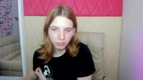 Snapshot of alicexprincess chatting on April 8, 1:49 am Alice Princess online show from April 8, 1:49 am