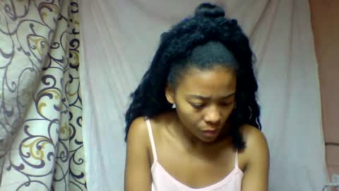 Snapshot of alicia9794 chatting on June 15, 2:19 pm alicia9794 online show from June 15, 2:19 pm
