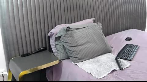 Snapshot of alicia_beggs chatting on September 22, 8:49 am alicia beggs online show from September 22, 8:49 am