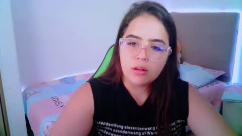 Snapshot of alicia_hotxx chatting on January 27, 6:20 pm alison online show from January 27, 6:20 pm