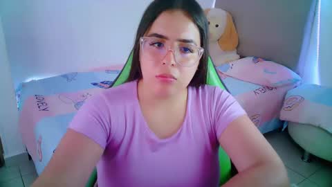 Snapshot of alicia_hotxx chatting on January 28, 10:12 pm alison online show from January 28, 10:12 pm