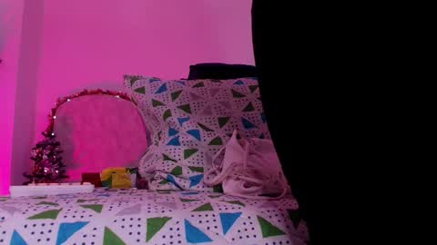 Alicia Kyse  online show from December 14, 3:01 am