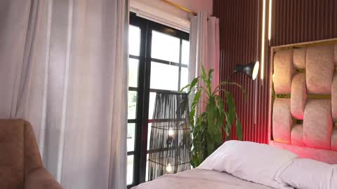 Snapshot of alicia_lang chatting on March 4, 8:04 pm Alicia Lang online show from March 4, 8:04 pm