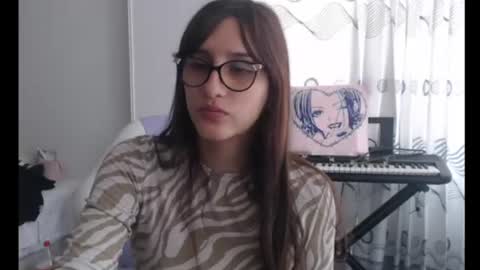 Snapshot of alicia_love29 chatting on July 21, 2:41 pm Alice online show from July 21, 2:41 pm