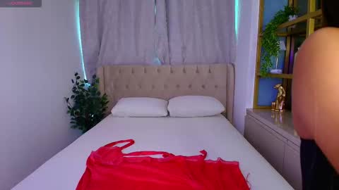 Snapshot of alicia_rice chatting on February 10, 11:36 am Alicia online show from February 10, 11:36 am