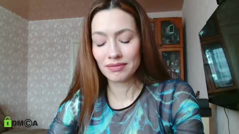 Snapshot of alicia_savory chatting on February 13, 8:06 am Alicia online show from February 13, 8:06 am