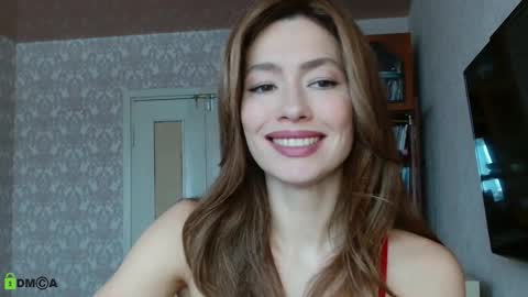 Alicia online show from December 4, 8:34 am