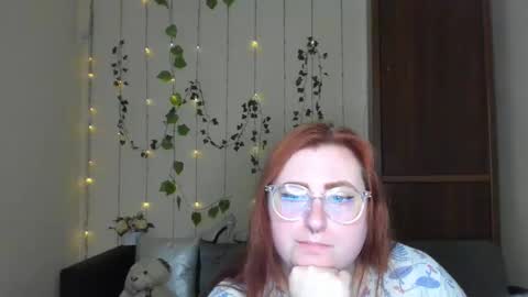 Alicia online show from May 6, 5:46 am