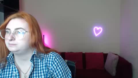 Alicia online show from November 17, 6:24 pm