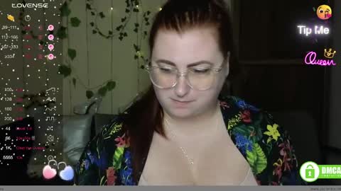 Alicia online show from May 12, 11:29 am