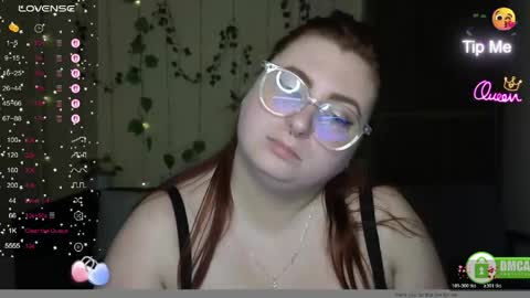 Alicia online show from May 17, 5:27 am