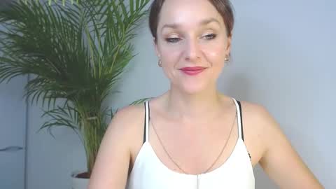 Alicia online show from December 3, 11:44 am