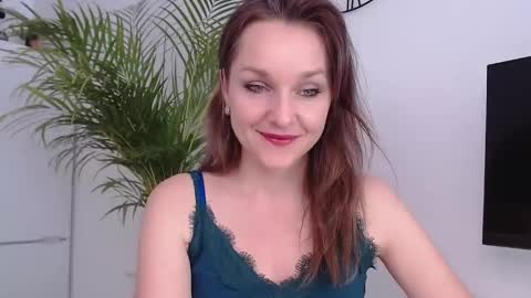 Alicia online show from February 4, 11:05 am