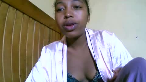 Snapshot of alicianah chatting on September 9, 11:54 am alicianah online show from September 9, 11:54 am